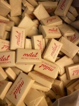 Milat Napoliten Dökme Fildişi Çikolata 250 g